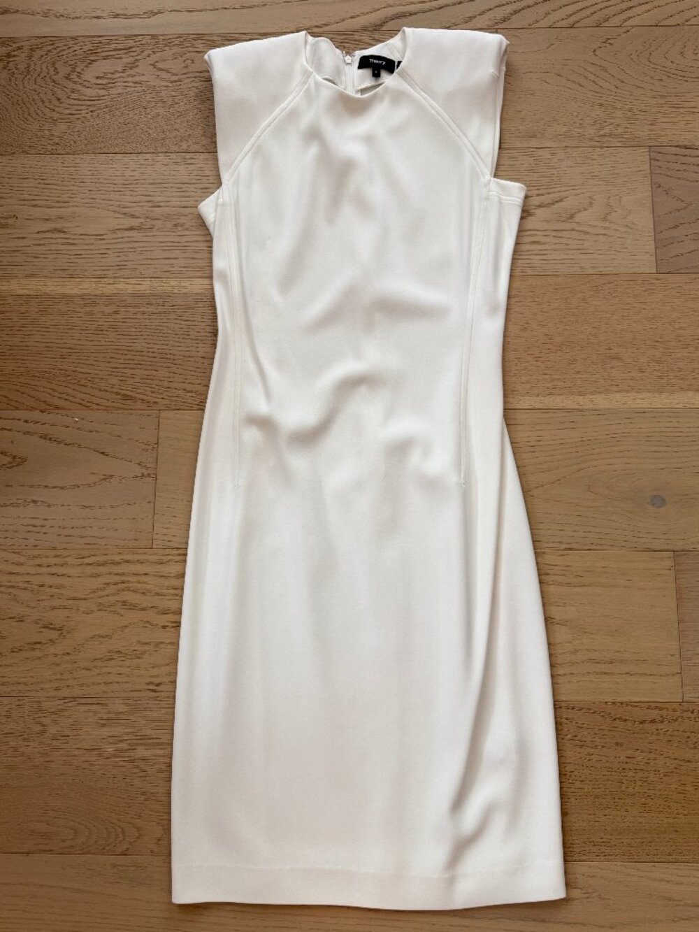 Theory Size 8 Power Dress in White